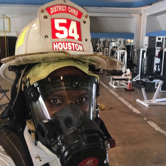 Meet your Posher, Lisa - Picture 4 of 8